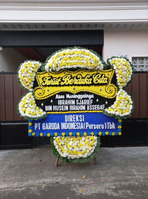 Papan Bunga Duka di Gomong